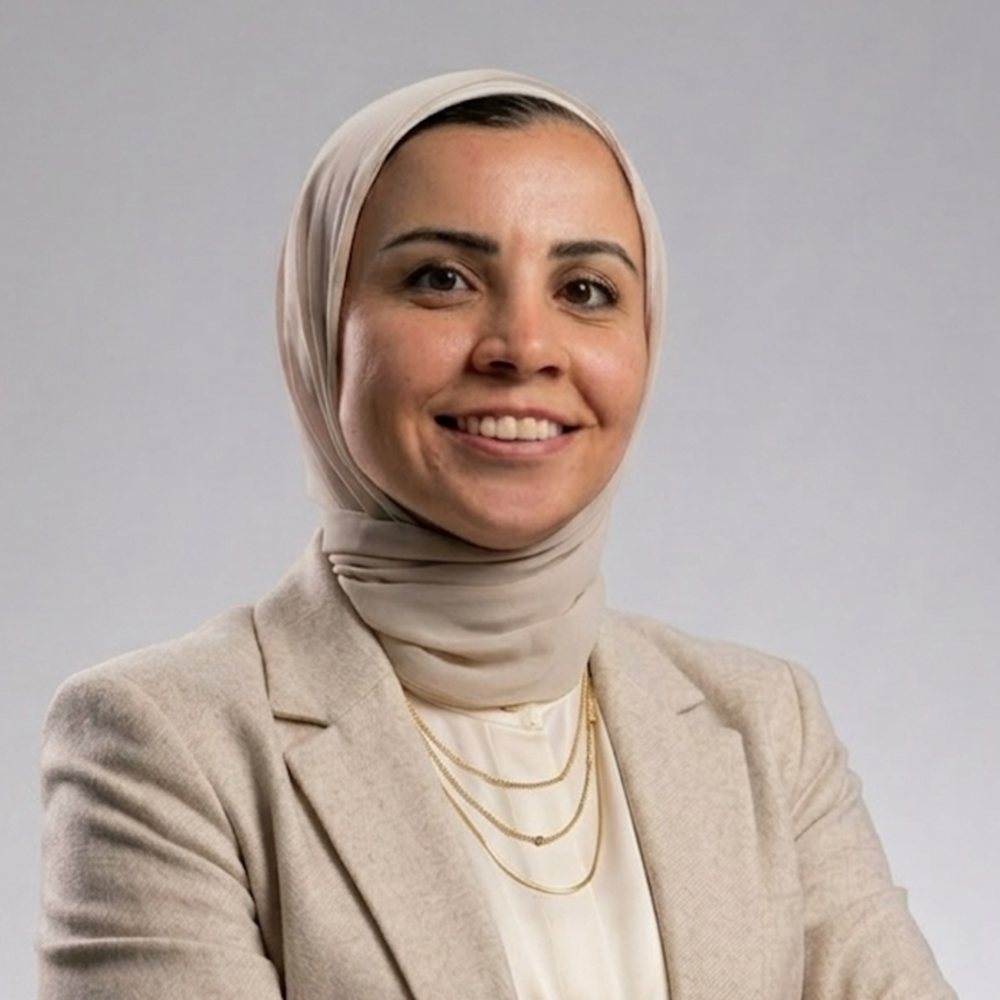 Dina Khedr, business and strategy consultant