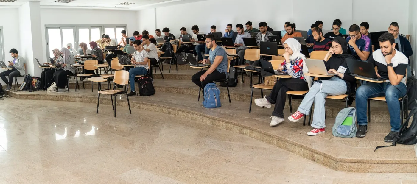 A full lecture hall at Nile University